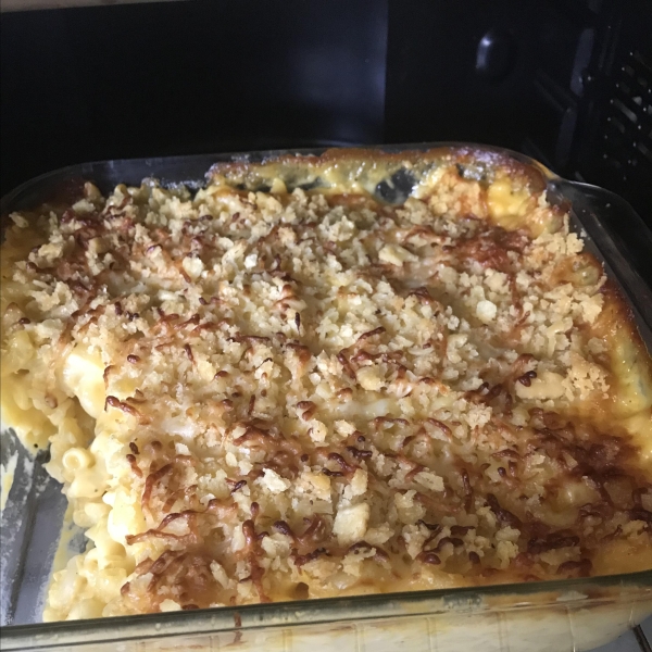 Easy Pleasy Mac N Cheesy - US Navy Style