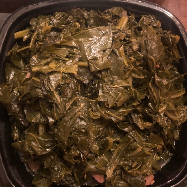 Healthy and Delicious Southern Turnip Greens