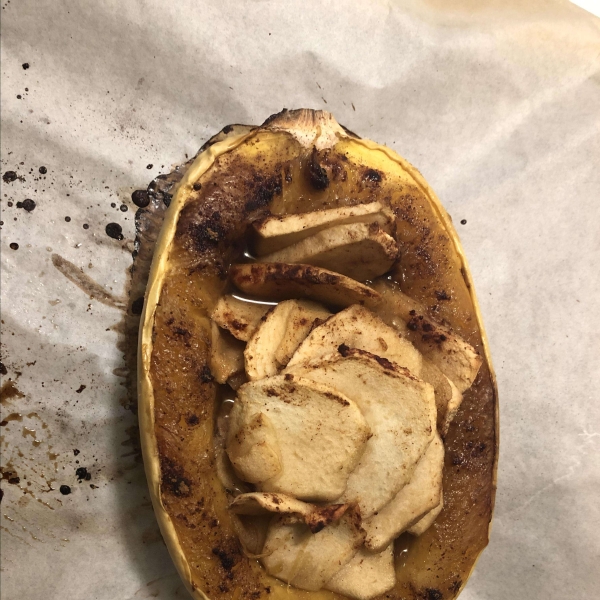 Apple and Cinnamon Spaghetti Squash