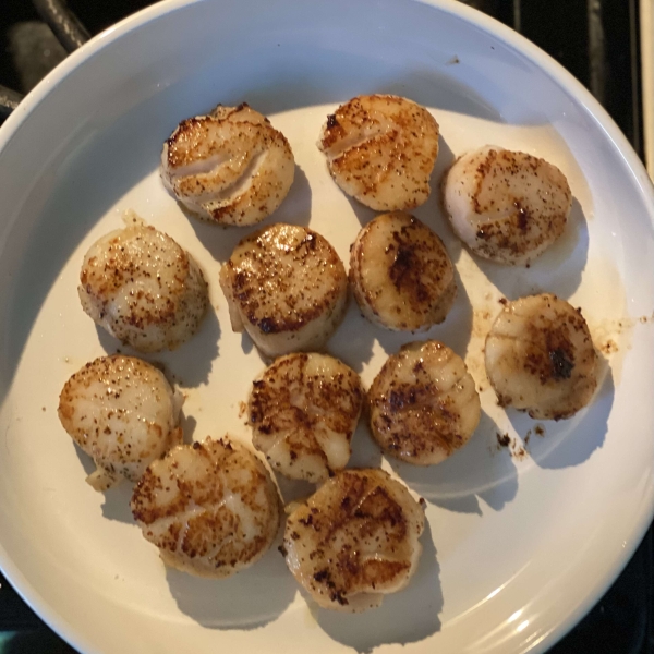 Simply Seared Scallops