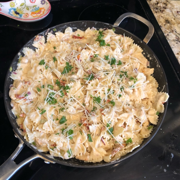 Asiago Sun-Dried Tomato Pasta