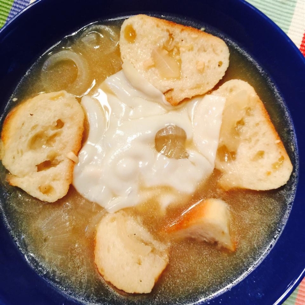 French Onion Soup With Browned Garlic