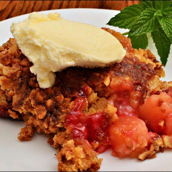 Slow Cooker Cherry and Pineapple Delight