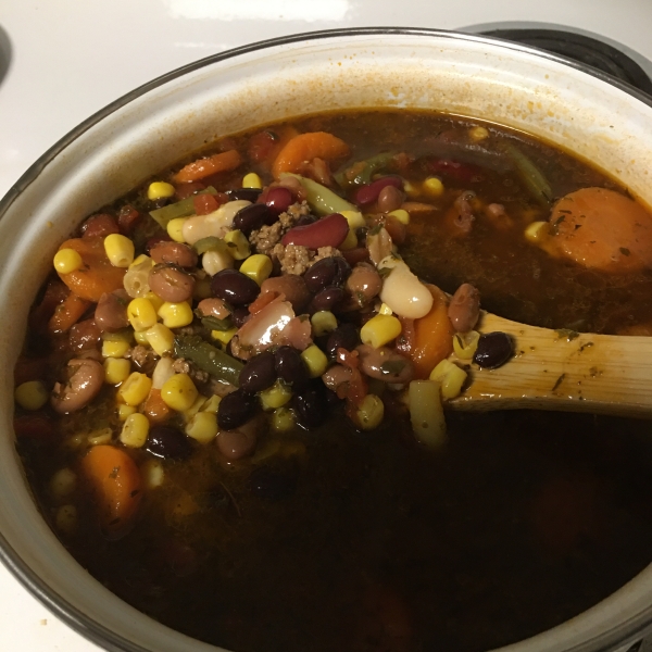 Ground Beef and Vegetable Soup