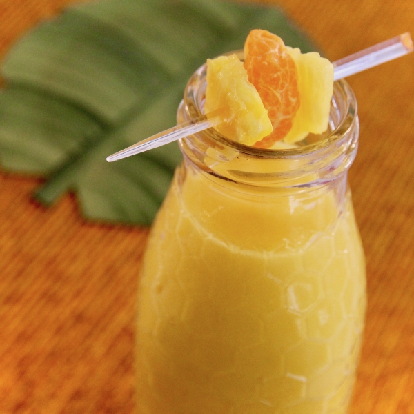 Tropical Mangolicious Smoothie