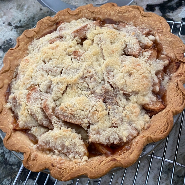 Apple Crumble Pie