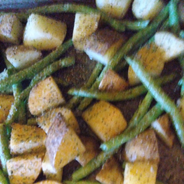 Roasted Green Beans and Baby Red Potatoes