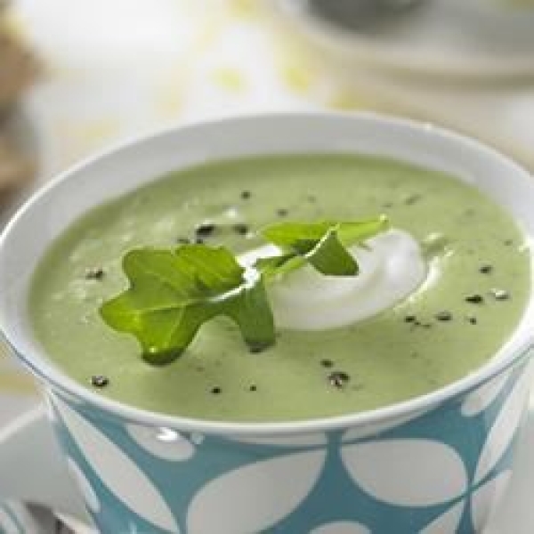 Creamy Edamame Arugula Soup