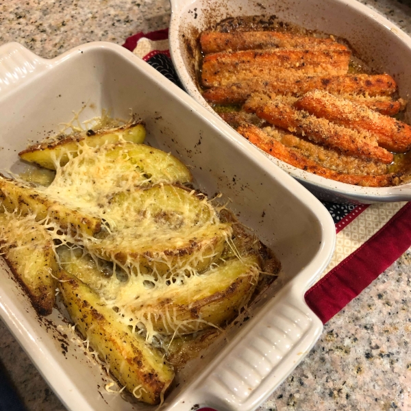 Roasted Parmesan-Garlic Carrots