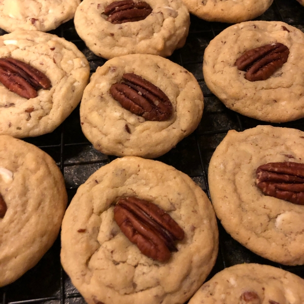 White Chocolate Chunk Pecan Cookies