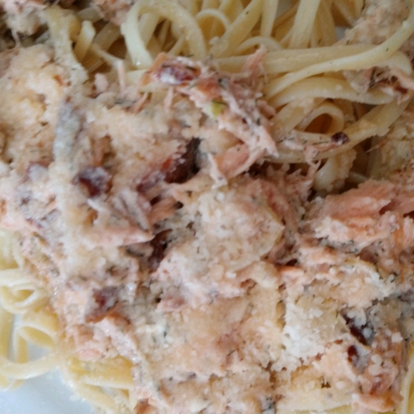 Easy Smoked Salmon Pasta