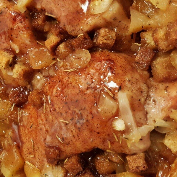 Apple Cranberry-Stuffed Pork Chops