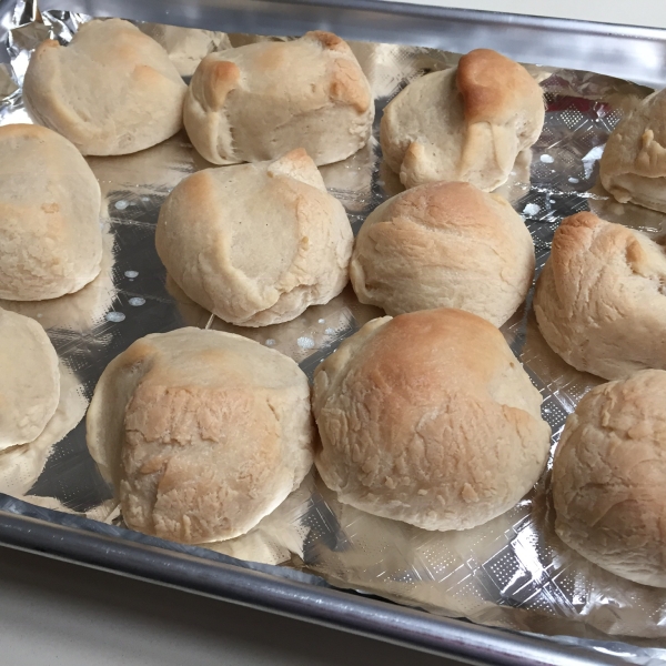 Alice's Turkey Day Light Rolls