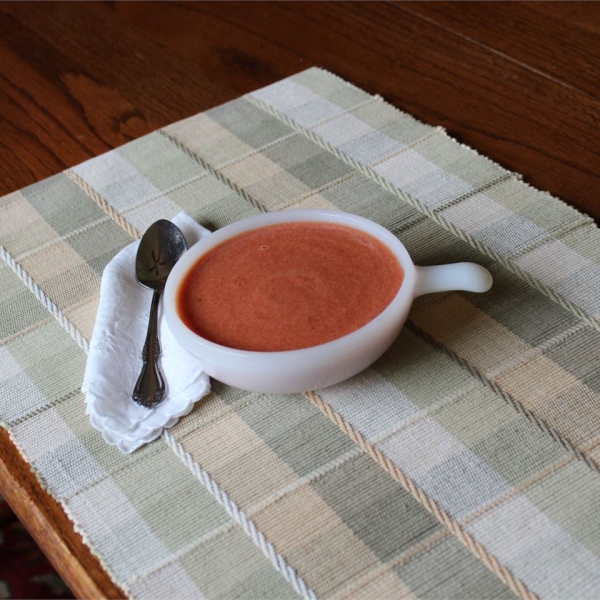 Low-Fat Cream of Tomato Soup