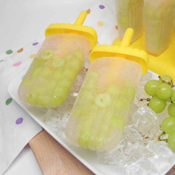 Cotton Candy® Grape Lemonade Ice Pops