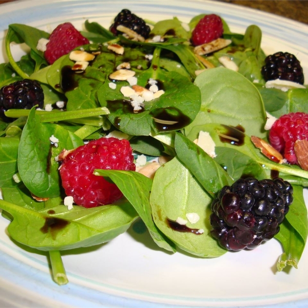 Simple Cranberry Spinach Salad