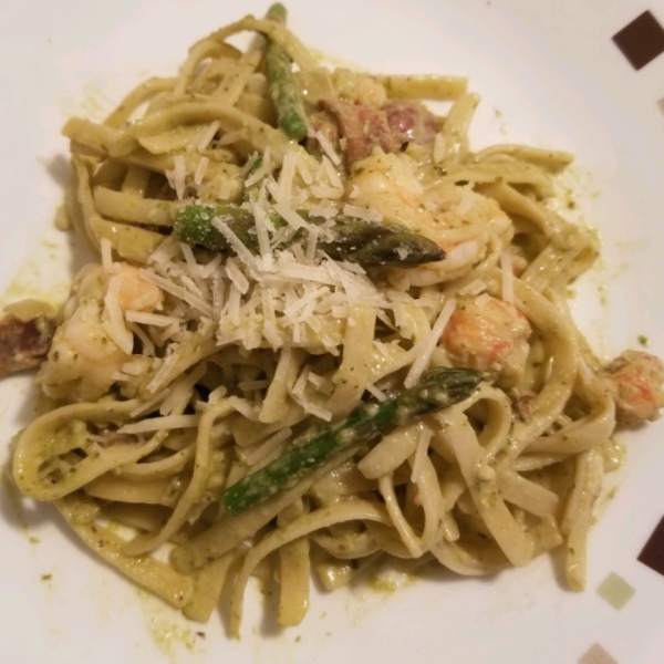 Amazing Shrimp and Langostino Lobster Linguine