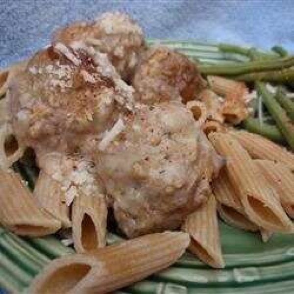 Grandma's Applesauce Meatballs