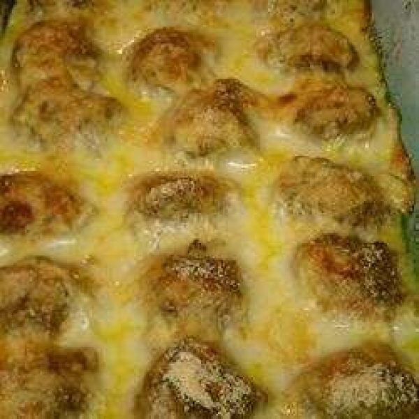 Grandma's Applesauce Meatballs