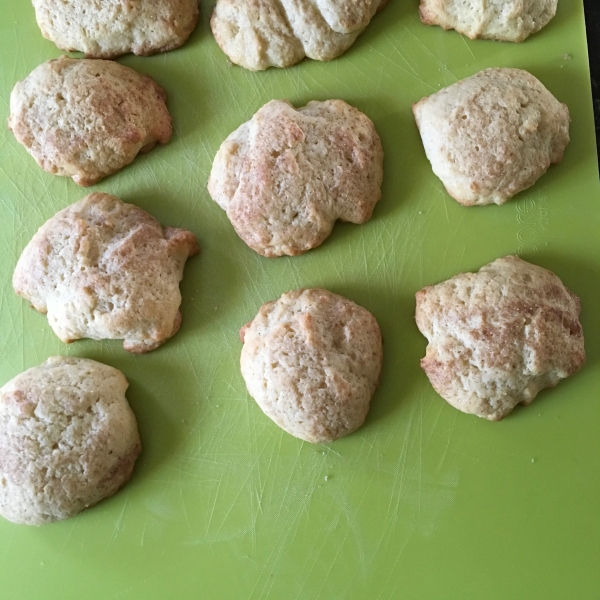 Sour Cream Raisin Cookies