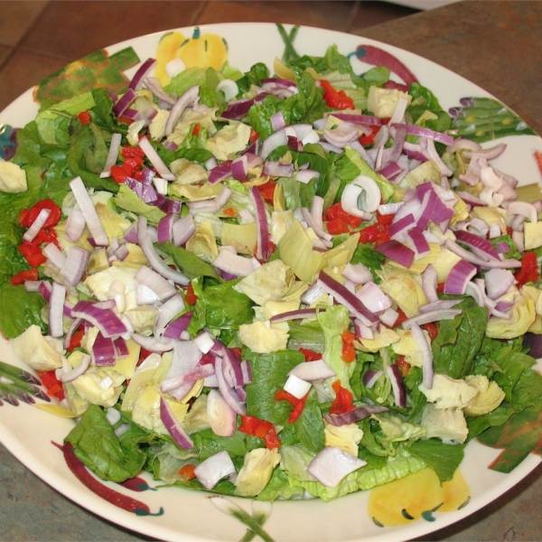 Restaurant-Style House Salad