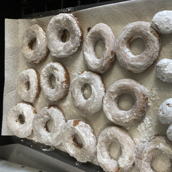 Easy Homemade Doughnuts