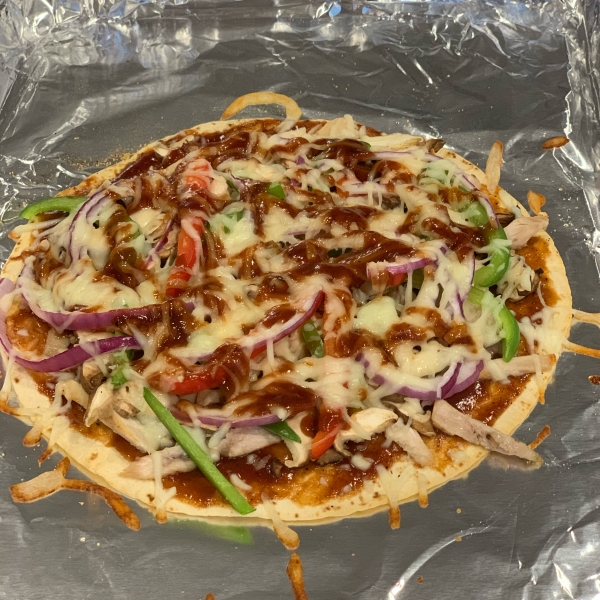 Easy Tortilla Pizza