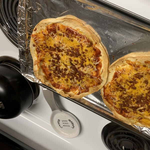 Easy Tortilla Pizza