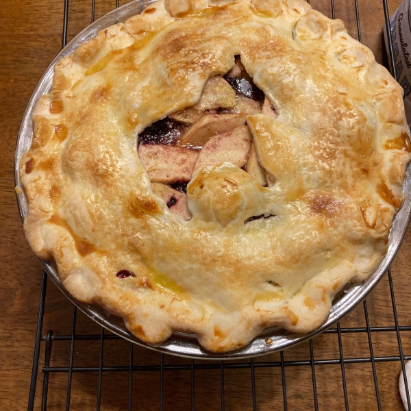 Apple-Berry Pie