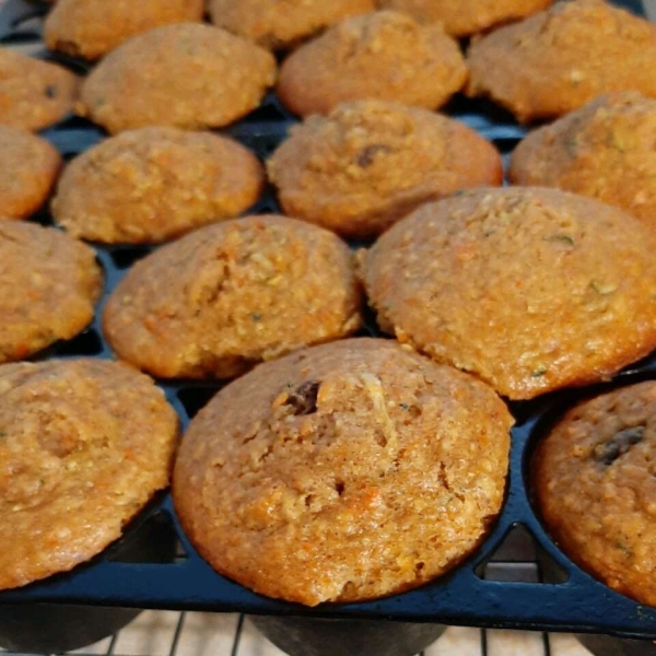 Zucchini Yogurt Multigrain Muffins