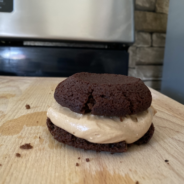 Stef's Whoopie Pies with Peanut Butter Frosting