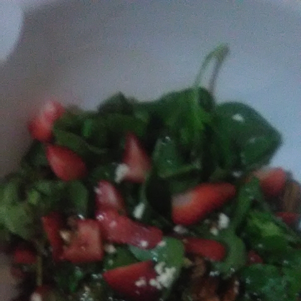 Strawberry and Spinach Salad with Honey Balsamic Vinaigrette