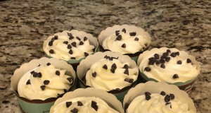 Chocolate Chip Cheesecake Cupcakes