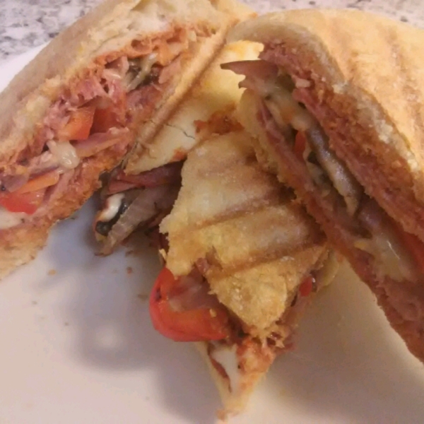 Deluxe Pizza Panini