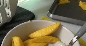 Sweet Sticky Rice with Mangoes