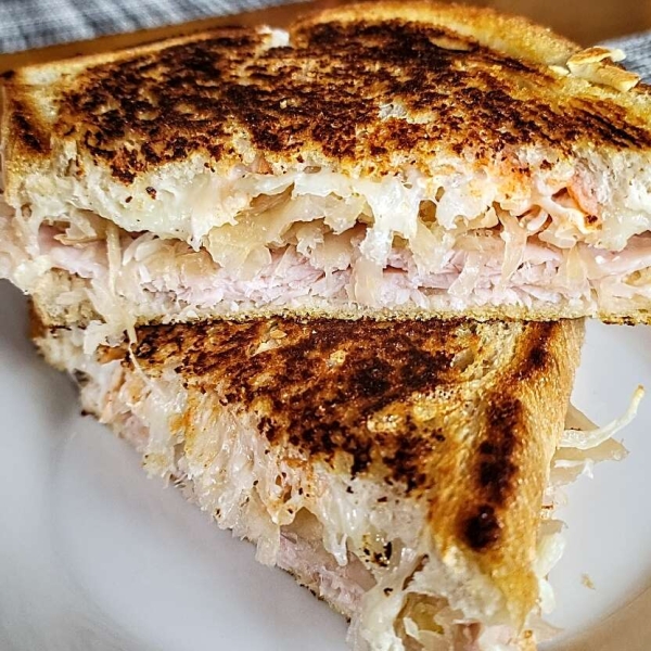 Grilled Turkey Reubens