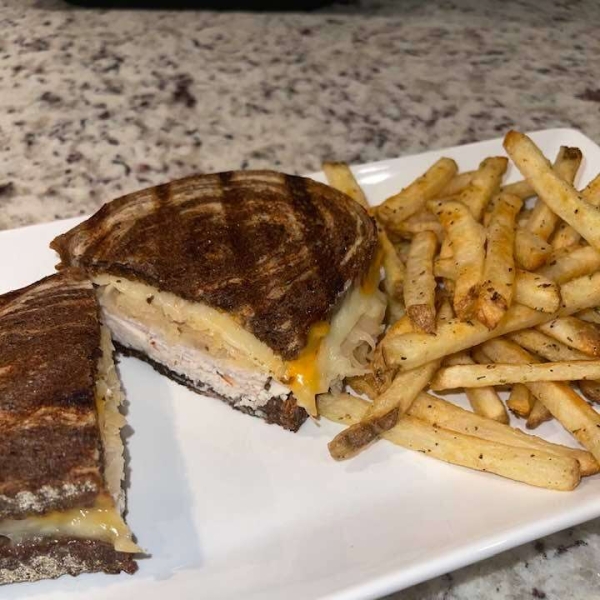 Grilled Turkey Reubens