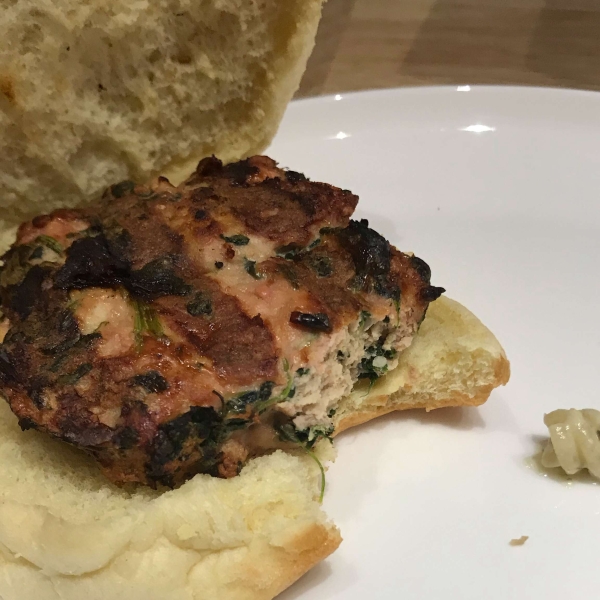 Spinach and Feta Turkey Burgers