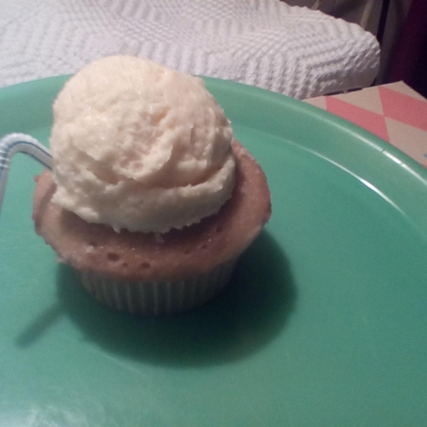 Root Beer Float Cake II