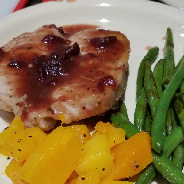 Pork Cutlets with Cranberry Wine Sauce