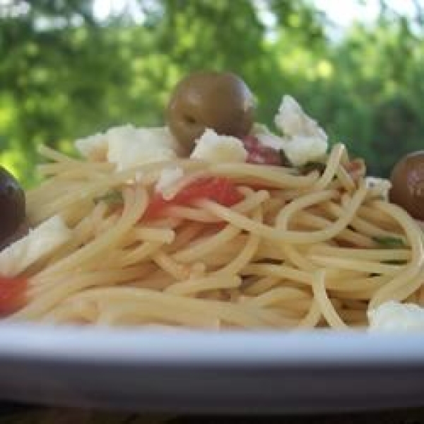 Fettuccini with Salsa Cruda and Feta