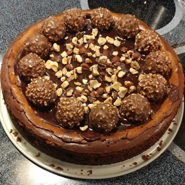 Heavenly Chipped Chocolate and Hazelnut Cheesecake