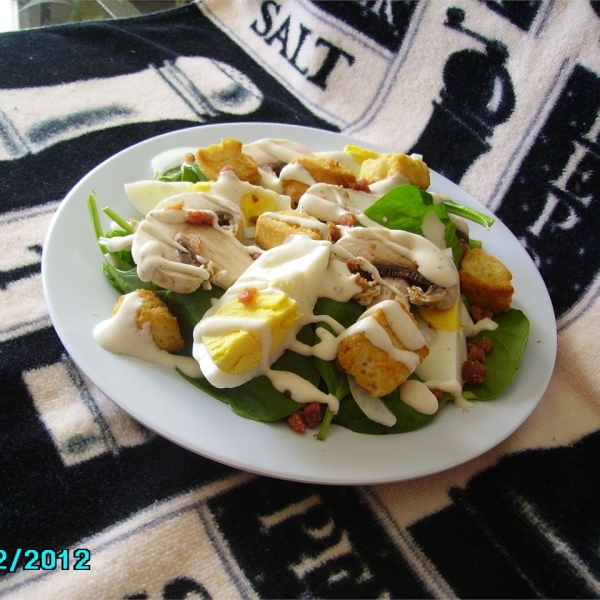 Spinach, Bacon, and Mushroom Salad