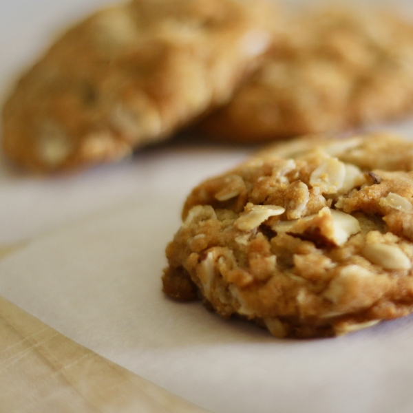 ANZAC Biscuits with Almonds