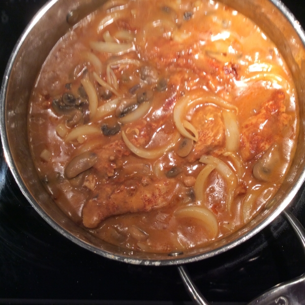 Paprika Chicken with Mushrooms