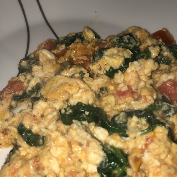 Fresh Tomato Parmesan Scramble