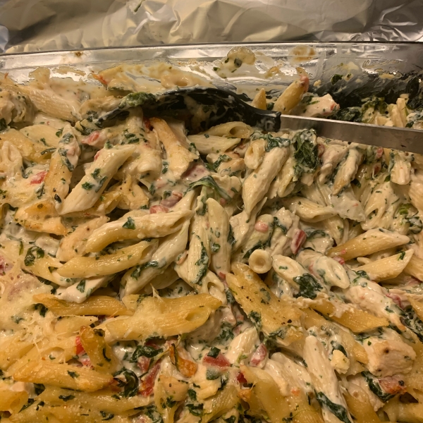 Kena's Chicken Spinach Artichoke Pasta