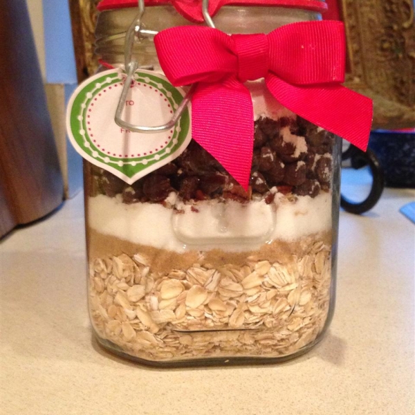 Country Oatmeal Cookie in a Jar