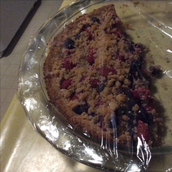 My Grandmother's Best Berry Pie