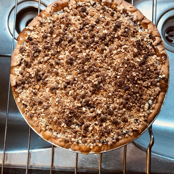 Simple Raisin Pie